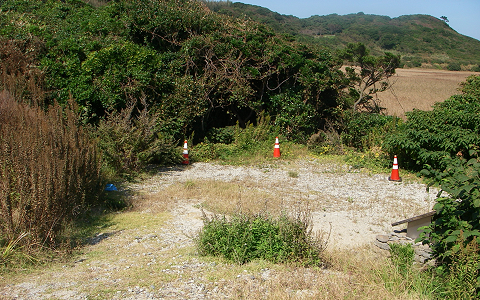 相島積石塚群保存整備工事